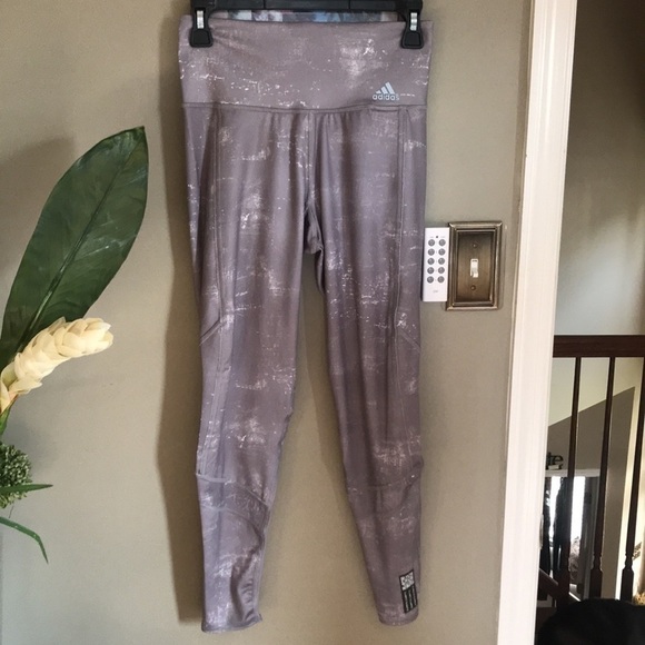 Brand New Adidas Mid Rise 7/8 Gray Reflective Running Workout Leggings - Picture 1 of 16